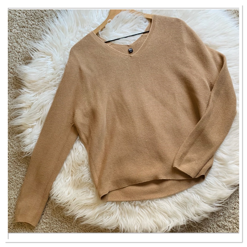 Uniqlo 3d Knit Sweater Tan Camel Small